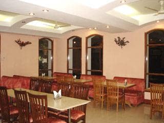 Riverside Resort Srinagar Restaurant